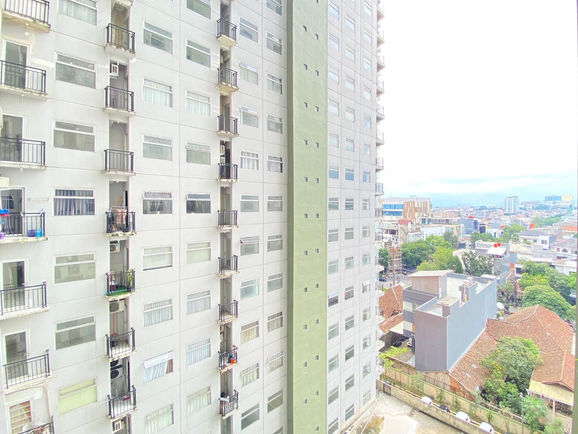 Apartemen At Grand Afrika By Travelio *